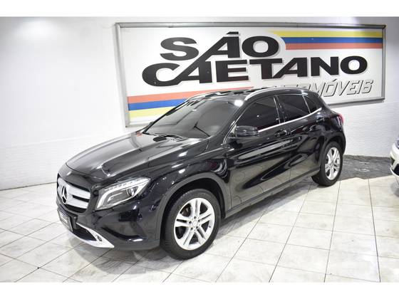 MERCEDES-BENZ GLA 200 1.6 CGI ENDURO 16V TURBO FLEX 4P AUTOMÁTICO